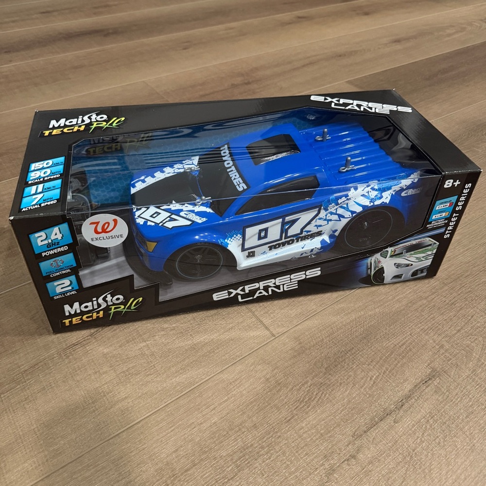 Maisto Tech RC Express Lane Street Series DST Racing‎ Remote Control Car 8+ NEW